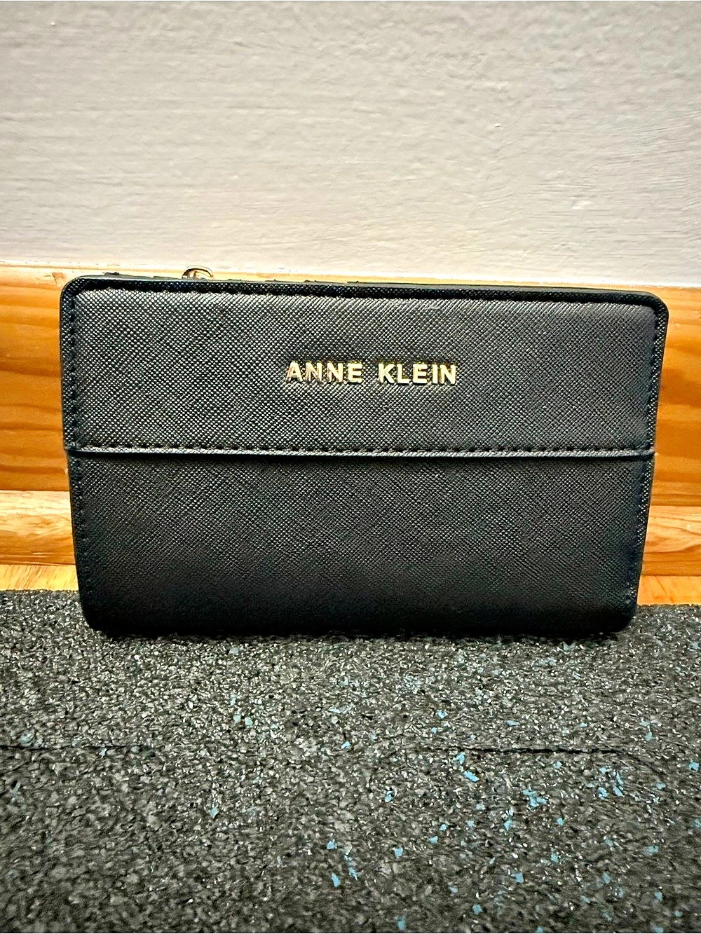 Anne Klein Black Wallet Like New